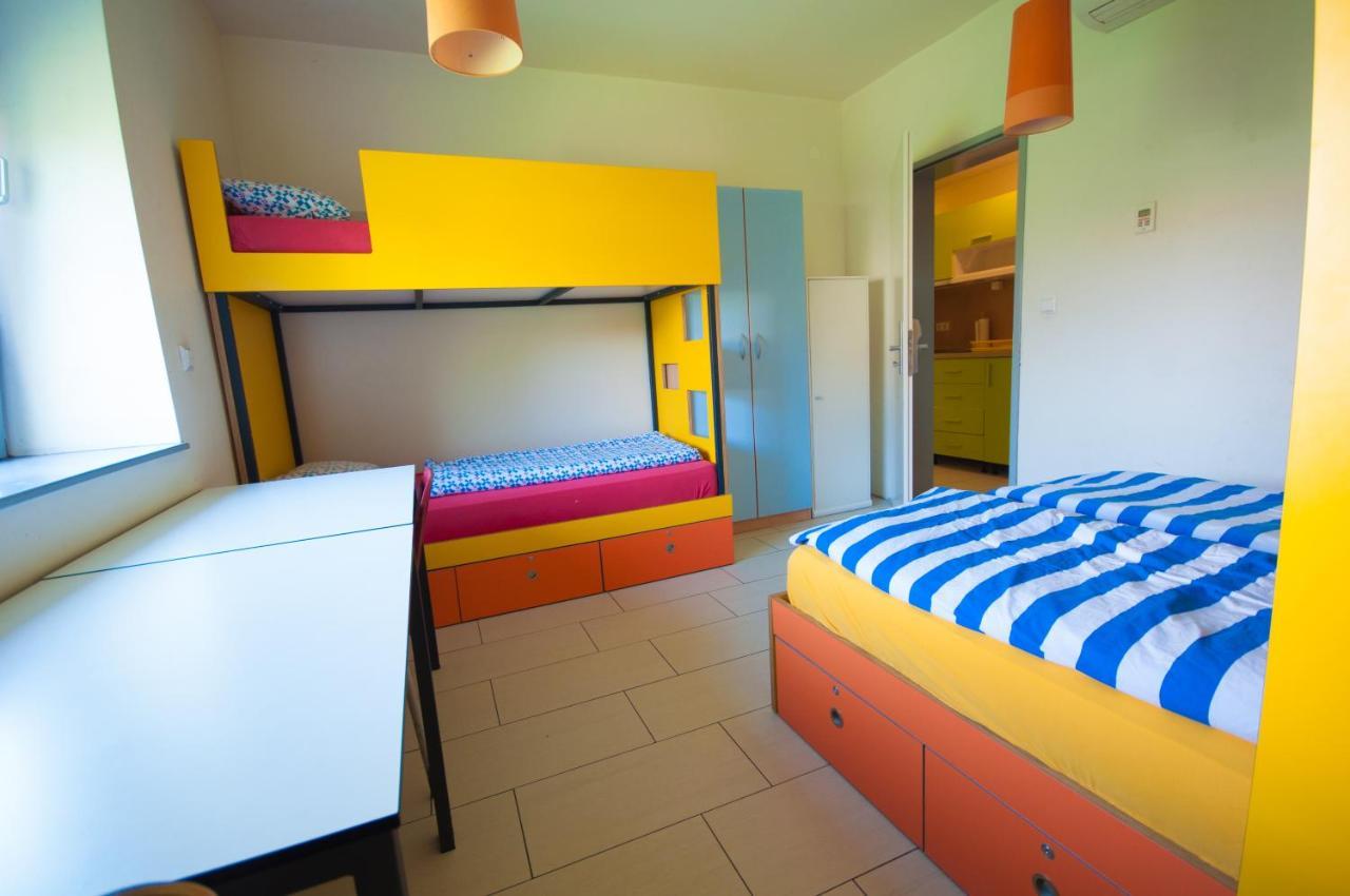 Simbol Rooms With Free Private Parking 류블랴나 객실 사진